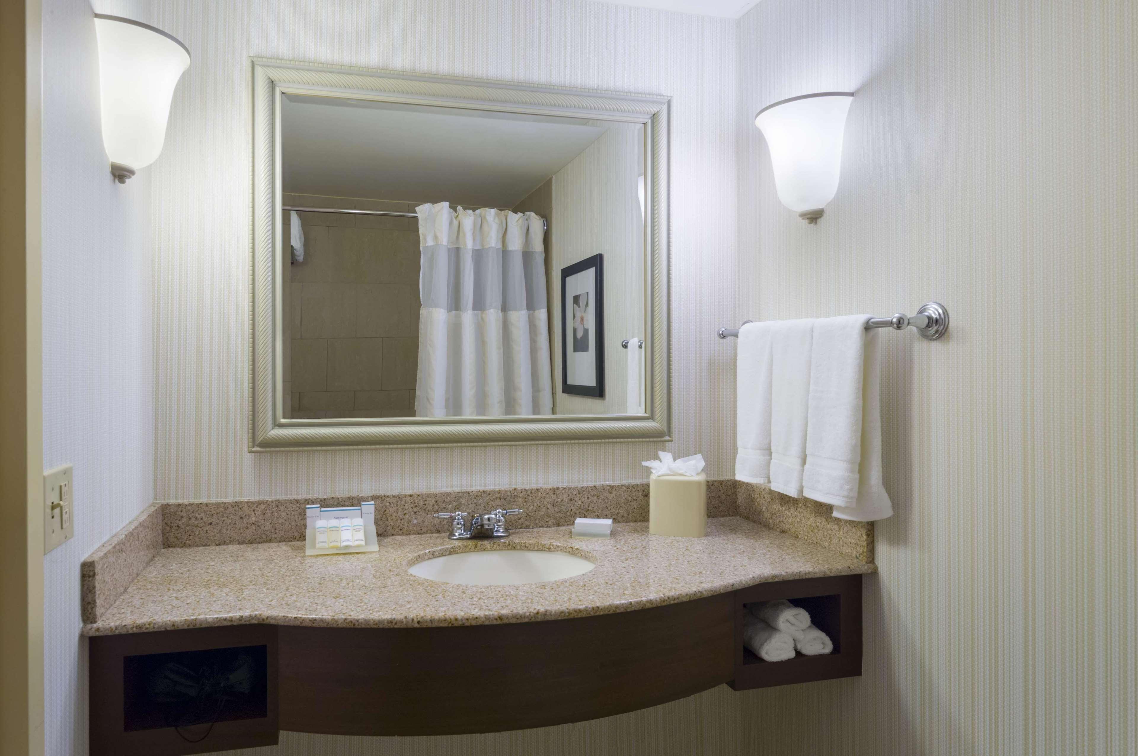 Hilton Garden Inn Hartford South/Glastonbury Exteriör bild