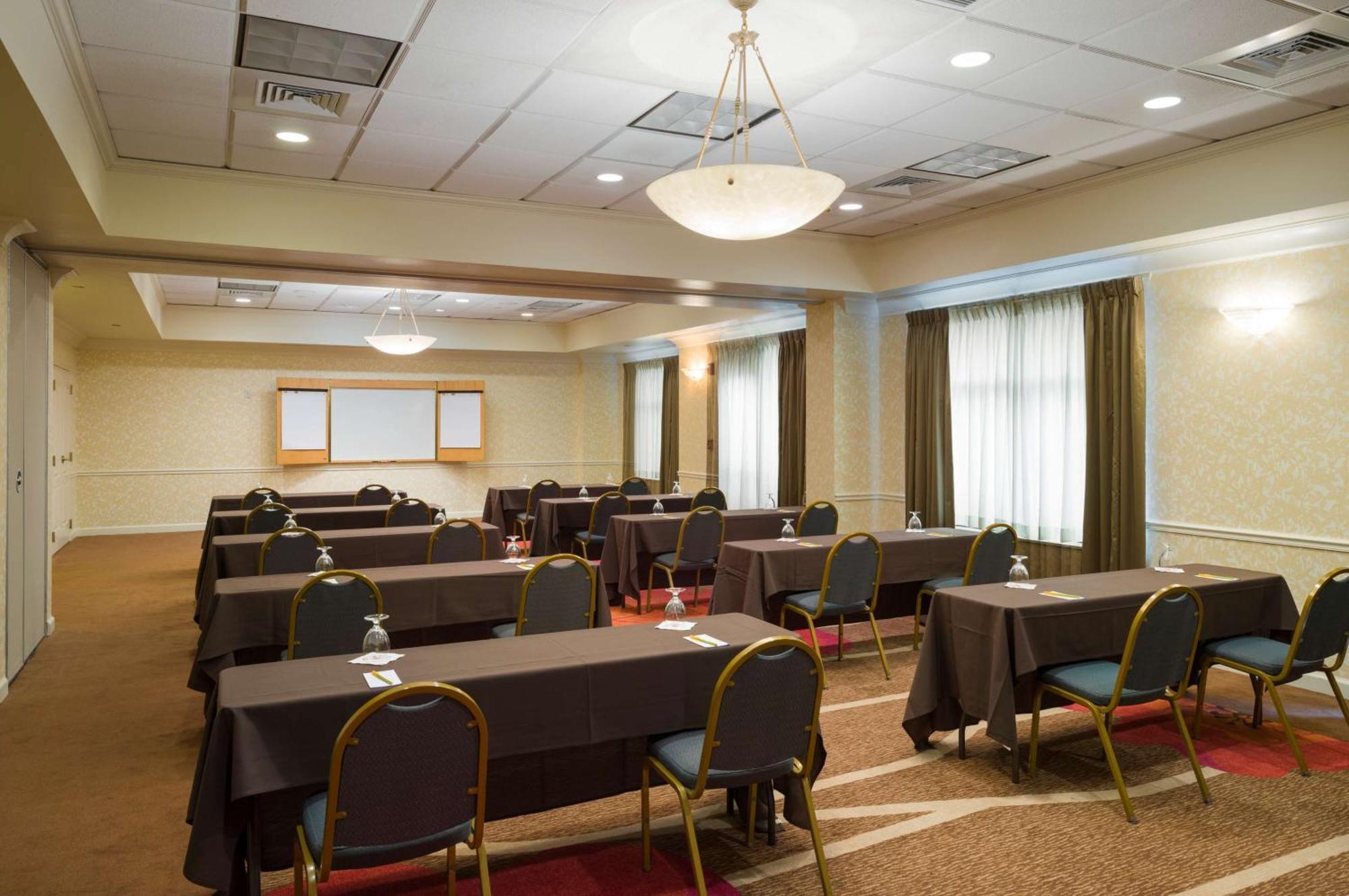Hilton Garden Inn Hartford South/Glastonbury Exteriör bild
