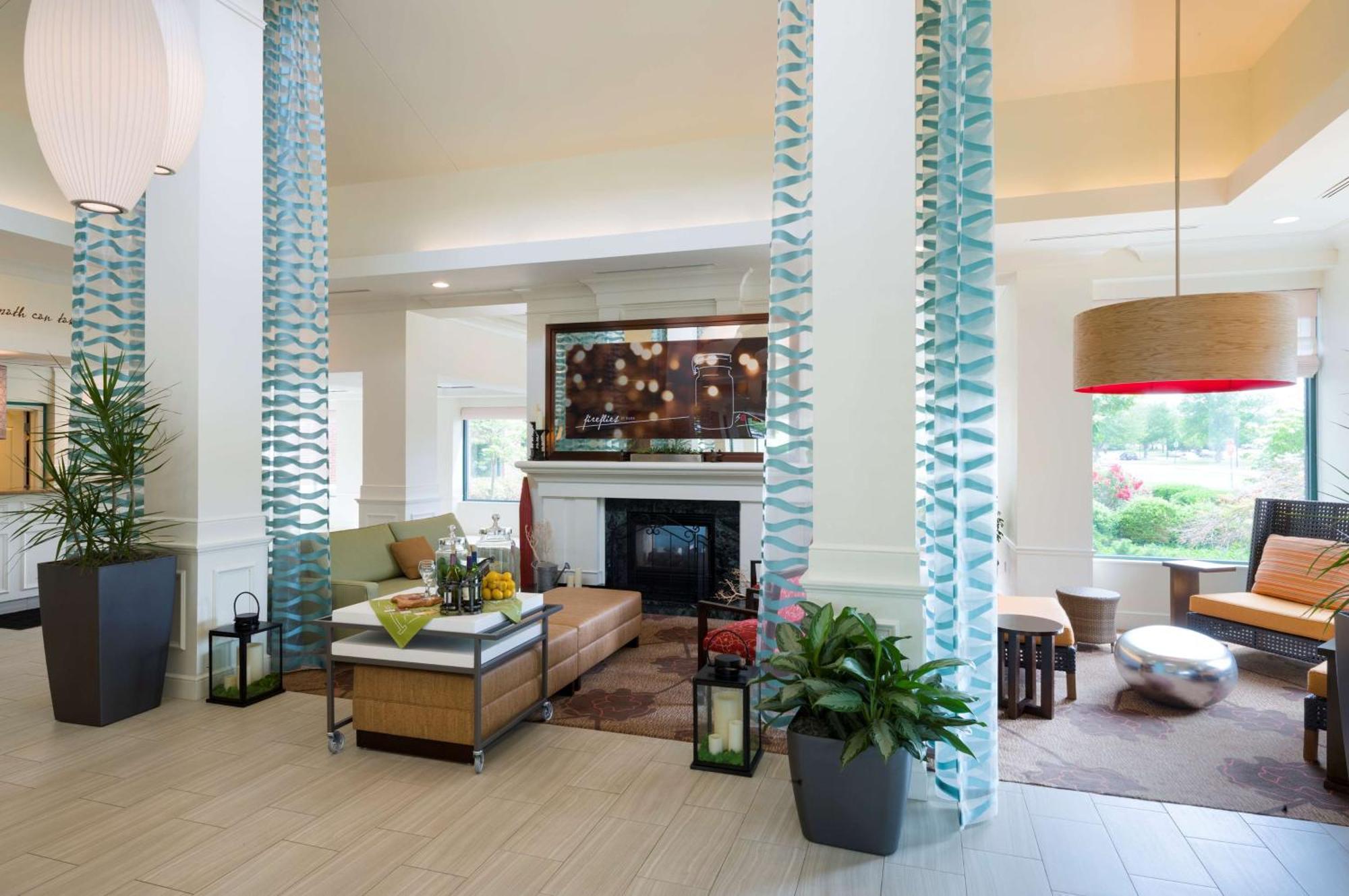 Hilton Garden Inn Hartford South/Glastonbury Exteriör bild